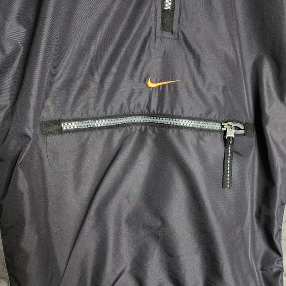 Nike windbreaker pullover - Picture 12 of 16